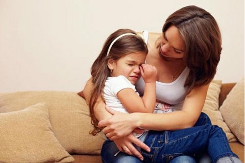 Bố mẹ Việt hãy dạy con cách xin lỗi từ khi còn nhỏ