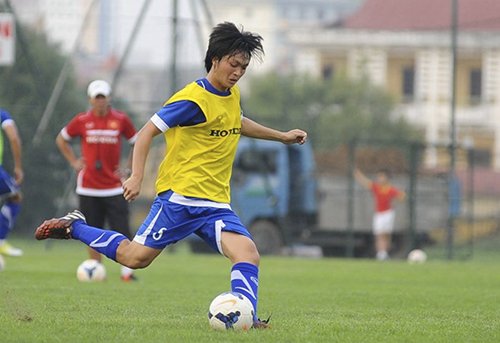 Đến Qatar, HLV Miura tiếp tục loại thêm 5 cầu thủ