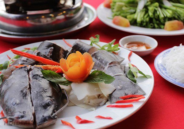 Cá lăng nguyên liệu không thể thiếu trong bữa cơm của người Việt