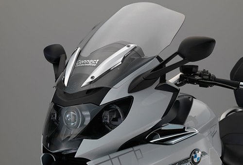 BMW K1600 GTL được trang bị đèn pha laser như i8