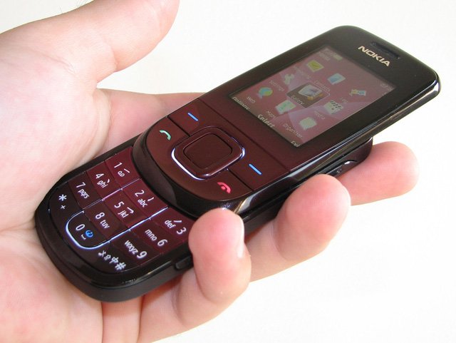 Bạn còn nhớ hay không 11 mẫu điện thoại hoàng kim của Nokia?