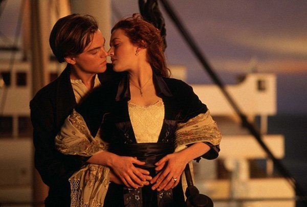 Bộ đôi ‘Titanic’ tái ngộ trong chiến thắng tại Quả cầu vàng