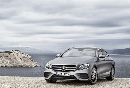 Xe sang công nghệ cao Mercedes-Benz E-Class 2017 ra mắt