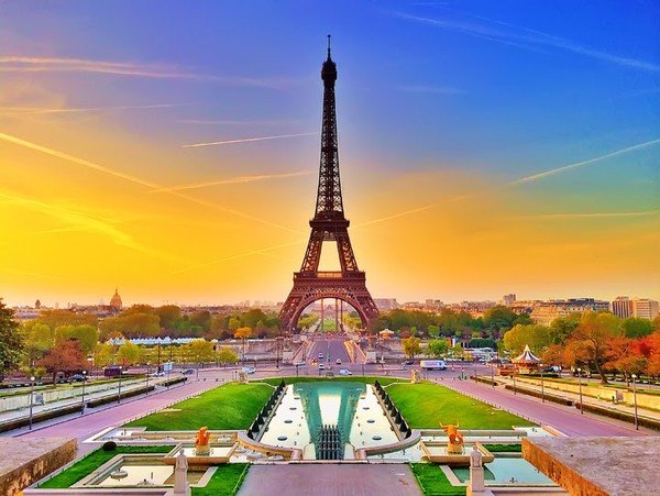 5 địa điểm không thể bỏ qua khi đi du lịch Paris lần đầu