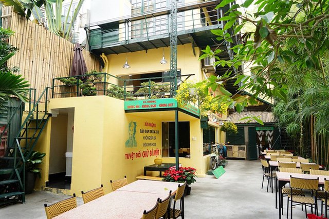 Ngôi nhà mang phong cách 'bao cấp' gợi nhớ Hà Nội xưa