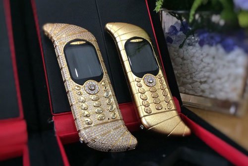 Top 10 chiếc điện thoại đắt đỏ nhất trong lịch sử