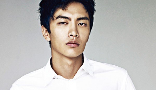 Nam diễn viên Hàn nổi tiếng nào sẽ xuất ngũ trong năm nay?
