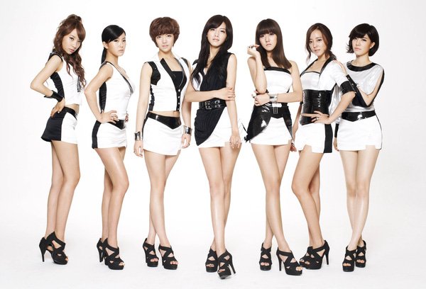 Những idolgroup Kpop có nguy cơ "tan đàn xẻ nghé" vào năm 2016