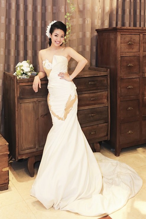 Những mẫu váy cưới "nhìn là mê" của mỹ nhân Việt