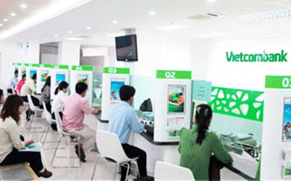 Xôn xao chuyện Vietcombank thưởng Tết