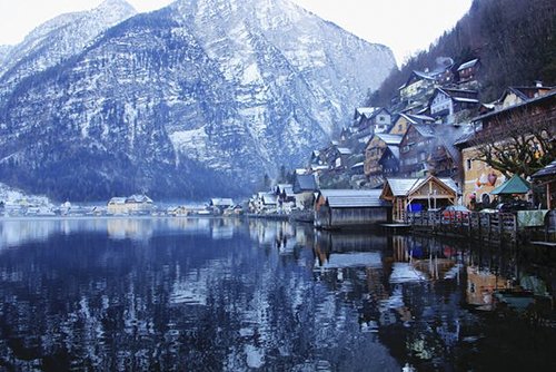 Hallstatt - Làng say sưa ngủ giữa sương khói Alps