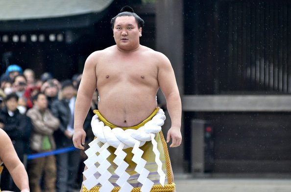 Sumo Nhật Bản giành lại vị trí thống trị sau một thập kỷ chờ đợi