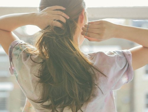 5 tips không thể bỏ qua giúp bạn khắc phục vấn đề về tóc trong mùa đông