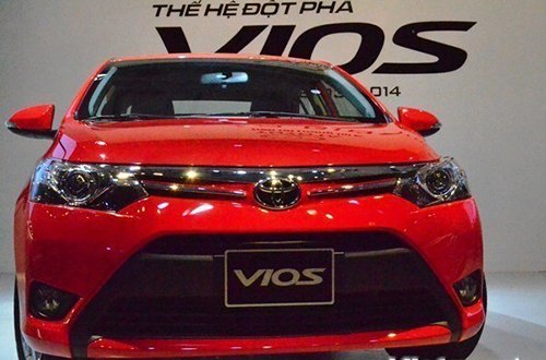 Tháng đầu năm, doanh số bán xe Toyota Việt Nam tăng 17%