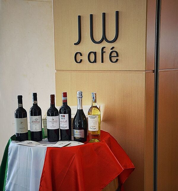 Thưởng thức hương vị Ý cùng bếp trưởng sao Michelin tại khách sạn JW Marriott Hanoi