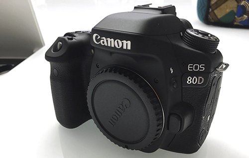 Canon 80D trình làng: Cảm biến 24,2 MP, giá hơn 1.000 USD