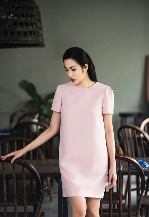 "Chia tay" showbiz, Hà Tăng vẫn "hút hồn" với style thanh lịch