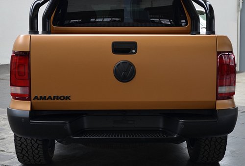 Volkswagen Amarok V8 Passion Desert Edition - Xe bán tải đắt như xe sang