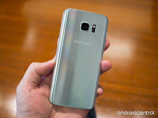 Samsung Galaxy S7 có tới 4 màu, biết chọn màu nào?