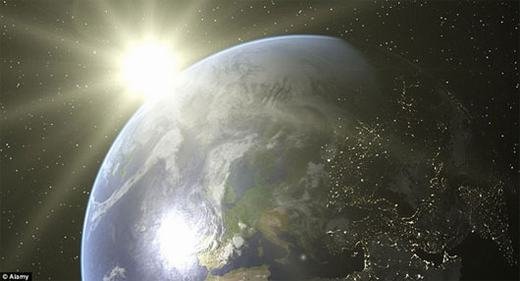 Nghi vấn: Người ngoài Trái đất đang “điều hành” Mặt trời?