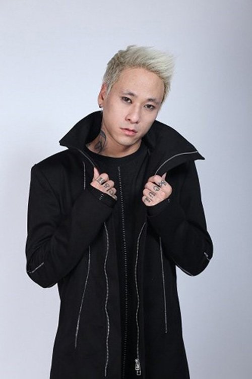 DJ top 10 thế giới Steve Aoki đến Hà Nội