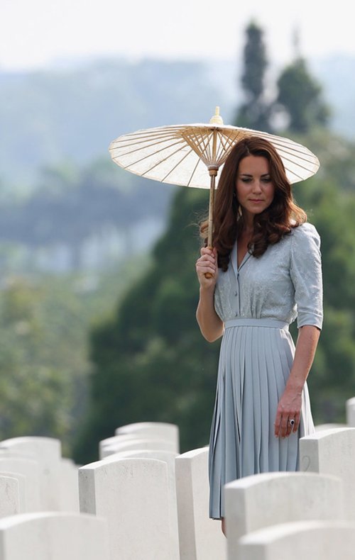 15 mẫu váy thanh lịch chứng tỏ đẳng cấp của Kate Middleton