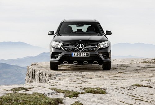 Mercedes-AMG GLC43 - Crossover sang trọng và mạnh mẽ