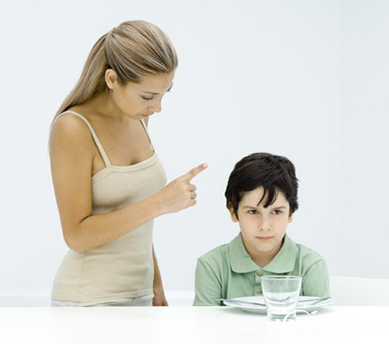 Chữa bệnh ghen tị của trẻ với anh chị em ruột