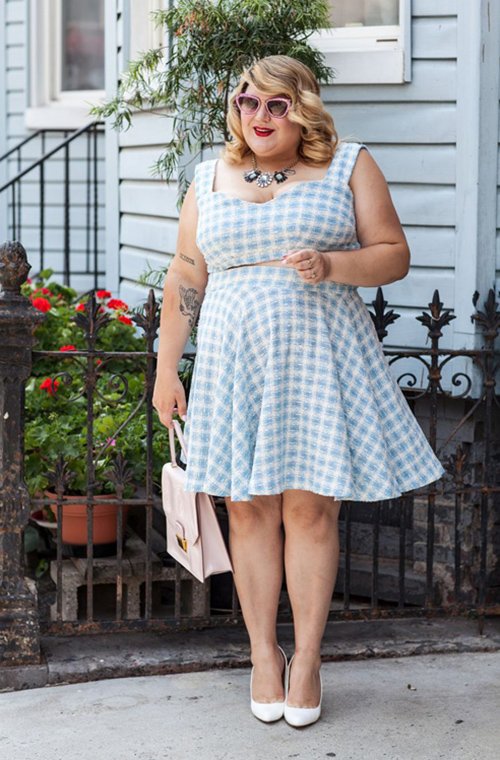 Gợi ý chọn màu sắc, họa tiết trang phục phù hợp cho nàng mũm mĩm