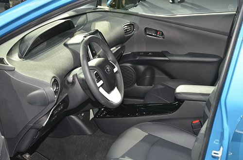 Toyota Prius Prime mới sẽ là chiếc plug-in hybrid tiết kiệm nhiên liệu nhất thế giới?