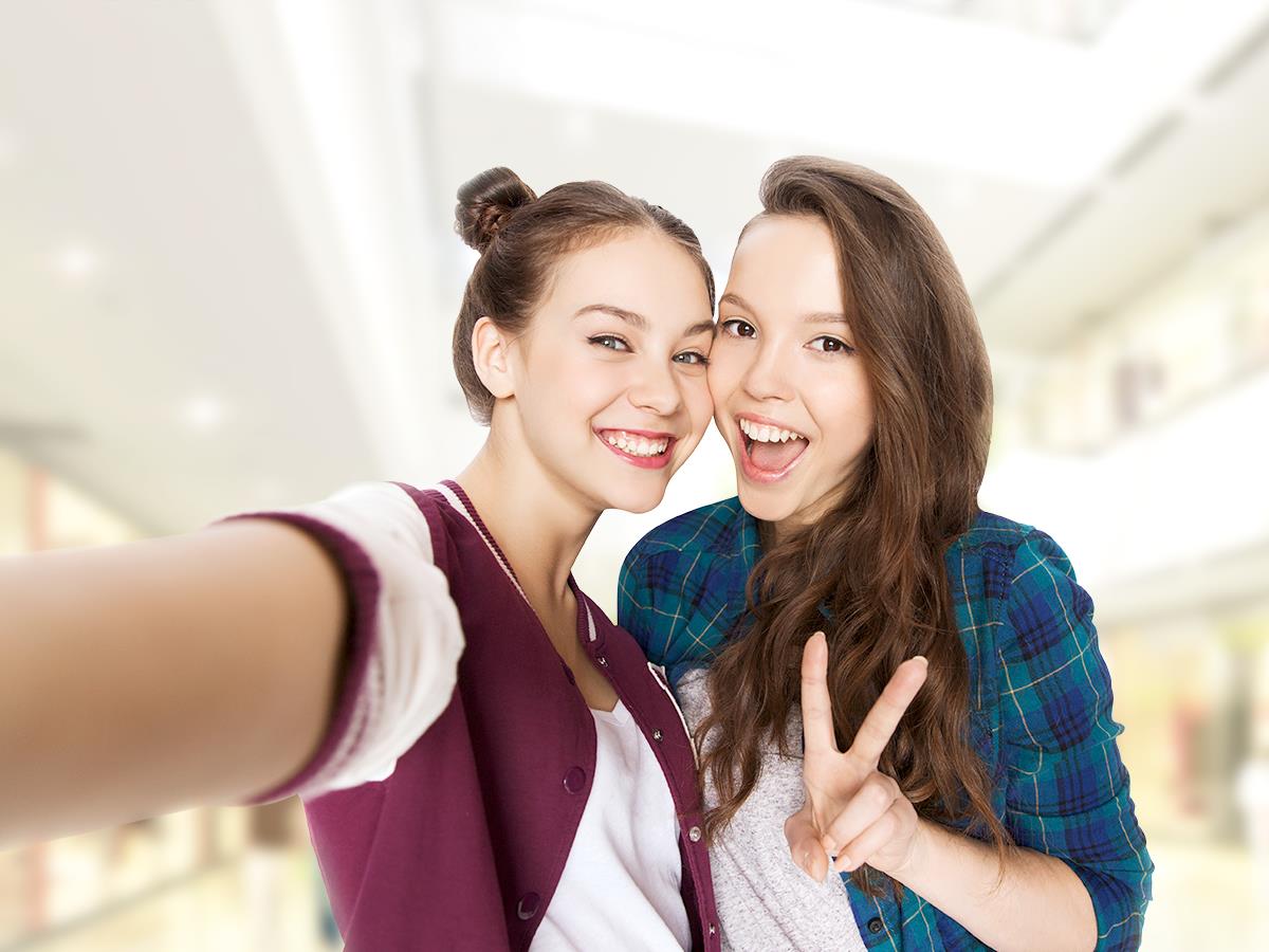 4 tuyệt chiêu selfie để có những tấm hình "ảo tung chảo"