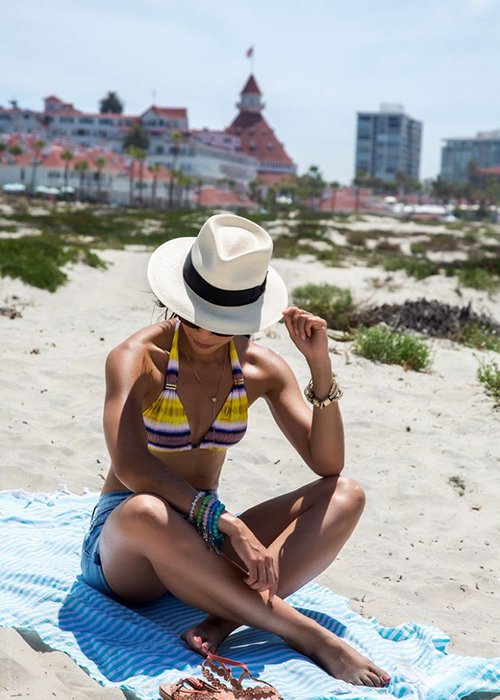 3 cách phối đồ đi biển sành điệu nhất trong năm 2016