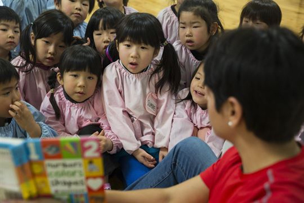 Ở Nhật cũng “trắng đêm" nộp hồ sơ cho con vào trường mầm non