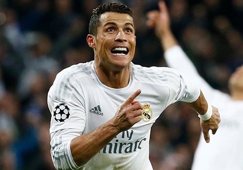 Cristiano Ronaldo lại lập kỷ lục ghi bàn "vô tiền khoáng hậu"