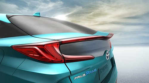 Choáng với Toyota Prius Prime 2017 “ăn” xăng ít hơn cả xe máy số