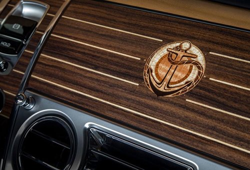 "Du thuyền 4 bánh" Rolls-Royce Nautical Wraith trình làng