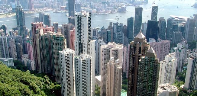 Hồng Kông: Doanh số bán nhà ở tăng 45% so với tháng trước