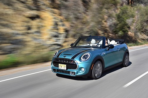 Khách hàng Việt sắp mãn nhãn với BMW World Vietnam 2016