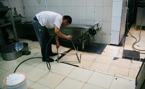 Cận cảnh quy trình sản xuất bún ở Hà Nội