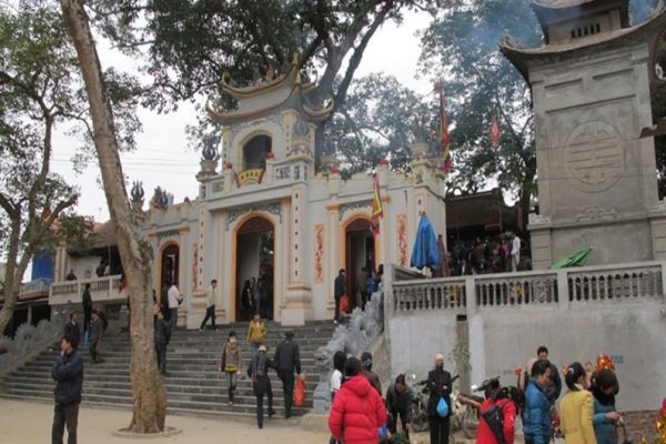 Những ngôi chùa nổi tiếng linh thiêng ở Việt Nam