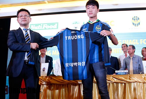 Xuân Trường “kéo cày” để CLB Incheon United trả nợ