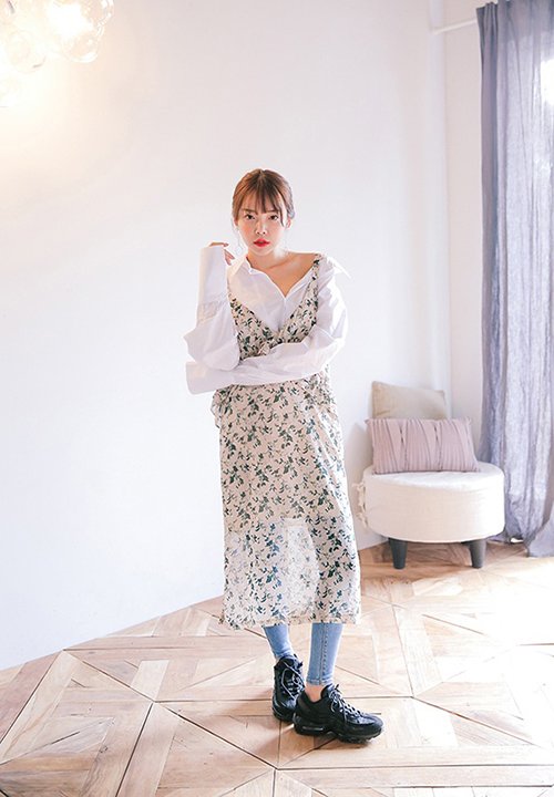 Mẹo phối sơ mi oversize cá tính cho nàng công sở