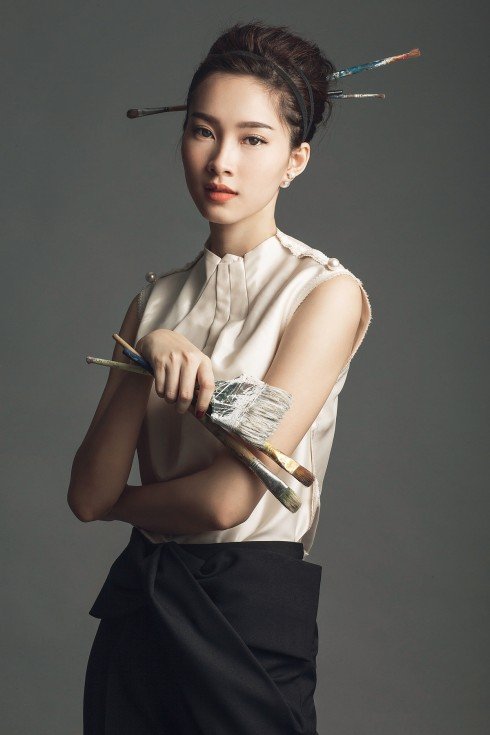 Phong cách thời trang nền nã của Hoa hậu Đặng Thu Thảo