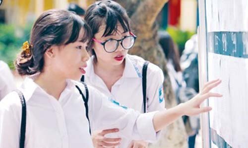 Tuyển sinh lớp 10 ở Hà Nội: Tái diễn 'chiêu' chuyển trường