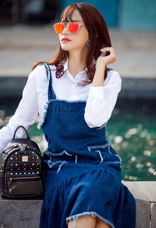 Hương Giang Idol sexy với váy áo hot trend