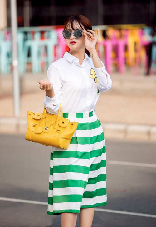 Hương Giang Idol sexy với váy áo hot trend