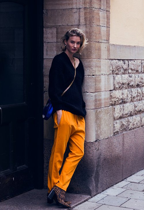 4 cách phối đồ nổi bật với trang phục màu cam quyến rũ