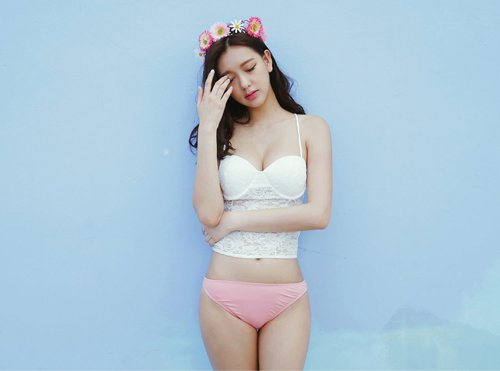 Những bộ bikini kín đáo cho nàng bớt ngại ngùng