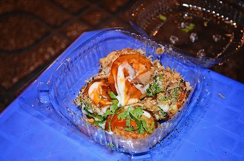 Bánh bạch tuộc ‘làm mưa làm gió’ ở đường phố Sài Gòn