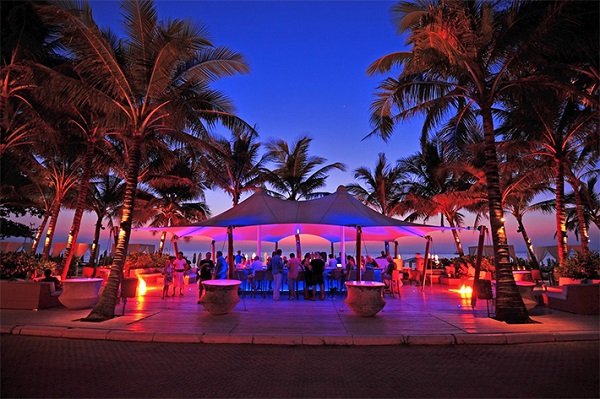 8 quán bar nổi tiếng 'view đẹp, cực chất' ở Phuket